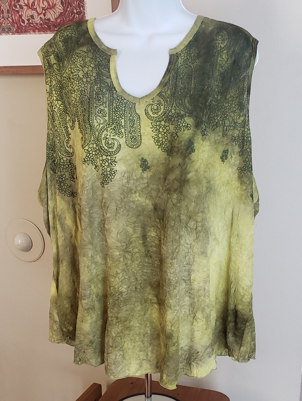 Lane Bryant, Sleeveless V-Neck Tie-Dye Top in Olive Green, 26-28